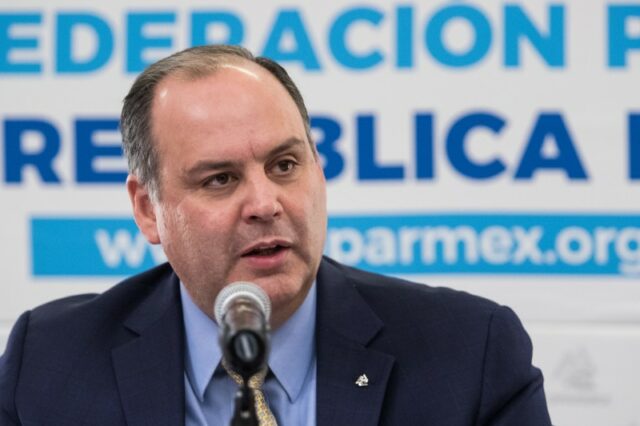 GUSTAVO-HOYOS
