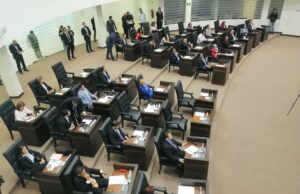 Sin fines electoreros itinerancia del Congreso: Peña Flores