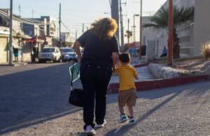 Madres pasan 10 de Mayo sin sus hijos por procesos legales