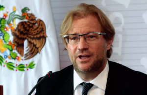 Detienen en Israel a Andrés Roemer señalado por violación y abuso sexual