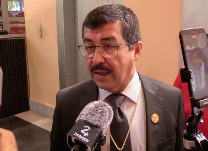 Articulación con Gobierno del Estado beneficia la formación universitaria y el desarrollo científico: rector de la UAT